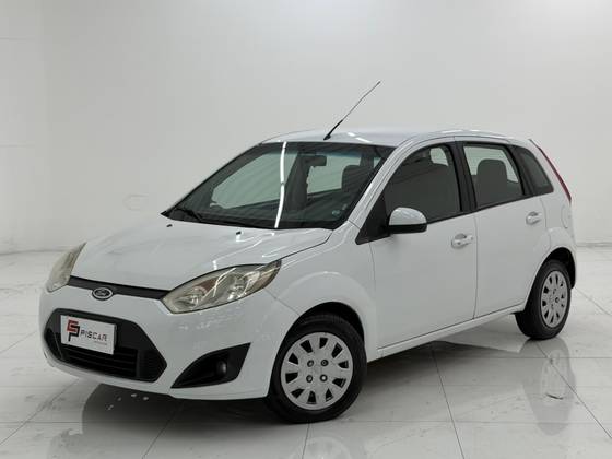 FORD FIESTA 1.0 ROCAM SE 8V FLEX 4P MANUAL FORD FIESTA 1.0 ROCAM SE 8V FLEX 4P MANUAL